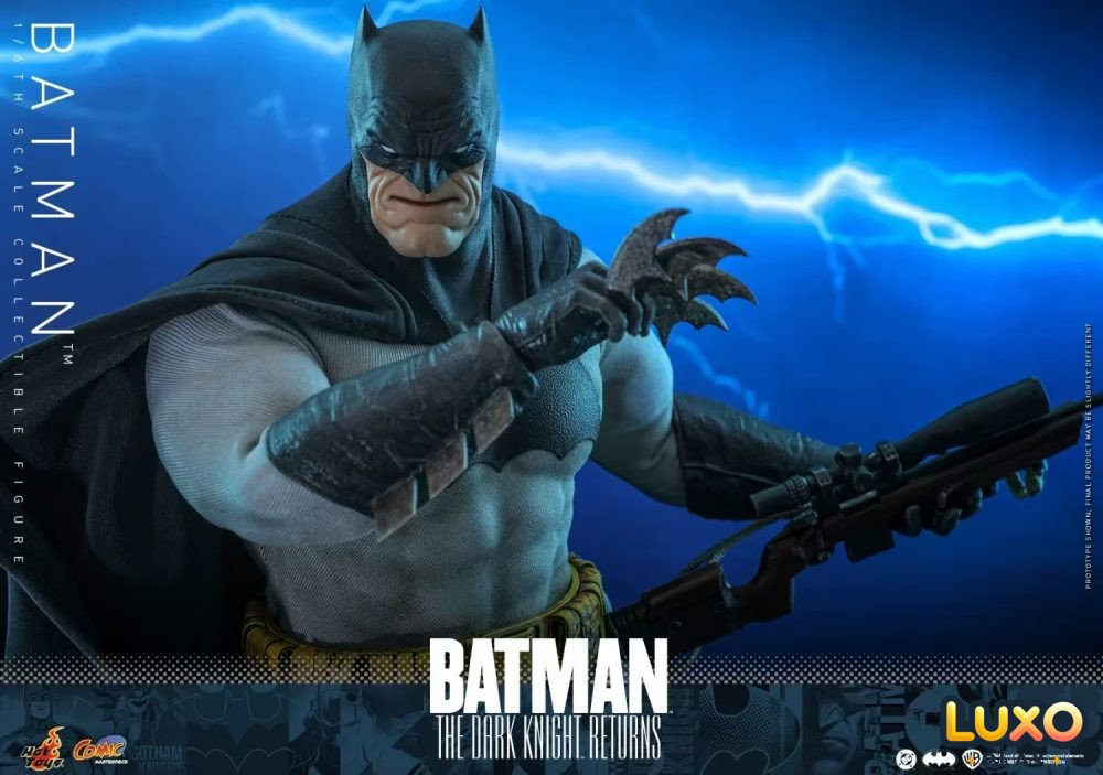 Hot Toys 1/6 CMS024 The Dark Knight Returns Batman