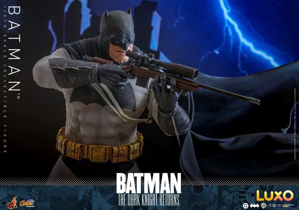 Hot Toys 1/6 CMS024 The Dark Knight Returns Batman