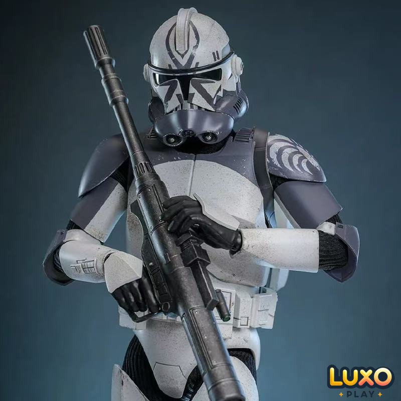 HotToys 1/6 TMS142/TMS143 Star Wars: The Clone Wars Wolfpack 104th Battalion Clone Trooper