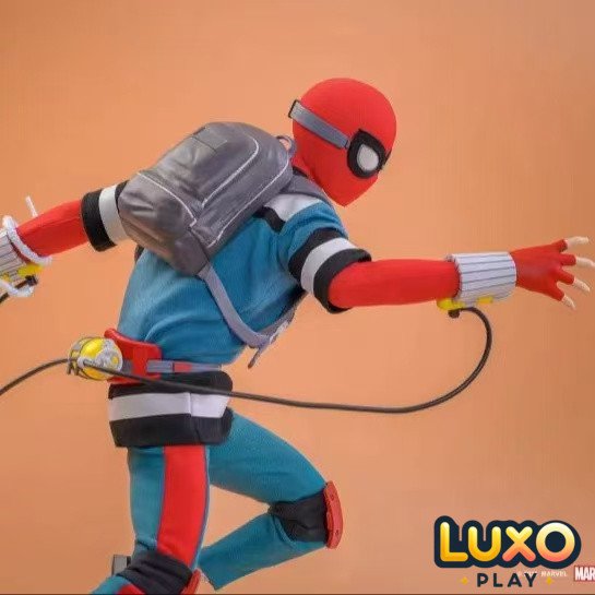 Hono Studio 1/6 HS07 Your Friendly Neighborhood Spider Man (Homemade Suit)